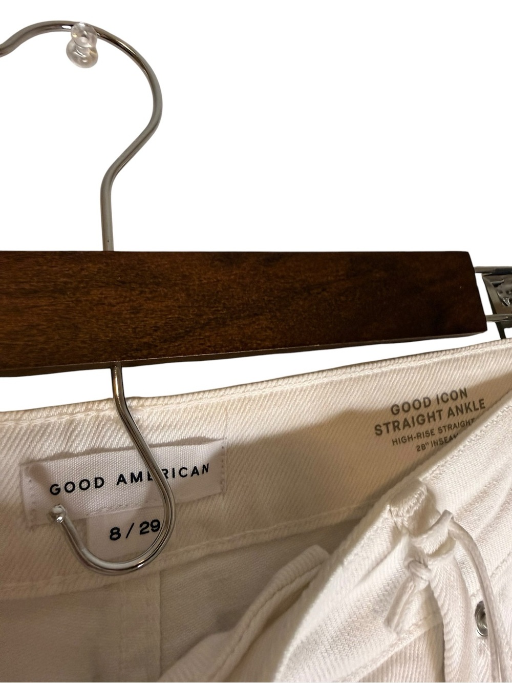 Good American Good Icon Straight Ankle Jeans White Size 8 NWT - Picture 9 of 11